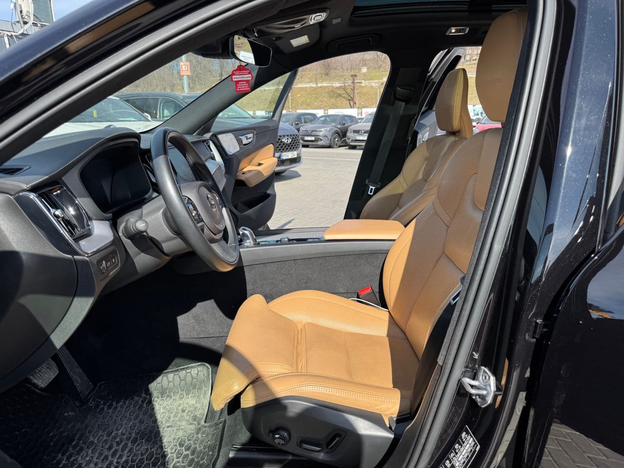2018 Volvo XC 60 — Miniatură 5