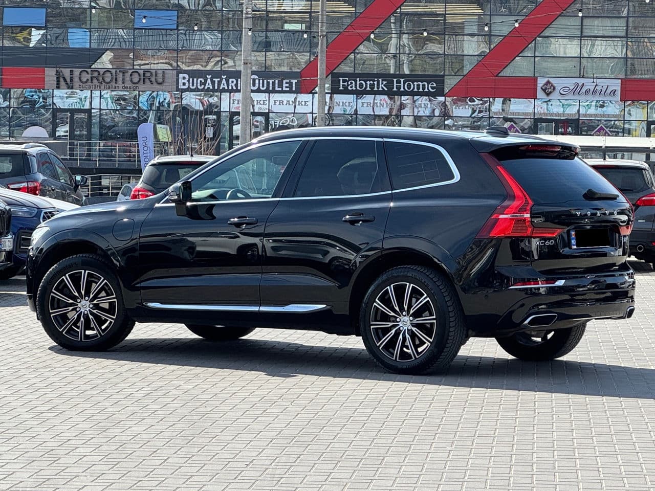 2018 Volvo XC 60 — Miniatură 4