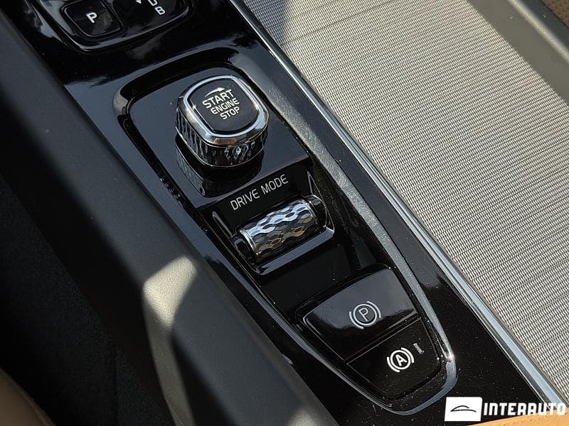 2018 Volvo XC 60 — Miniatură 13