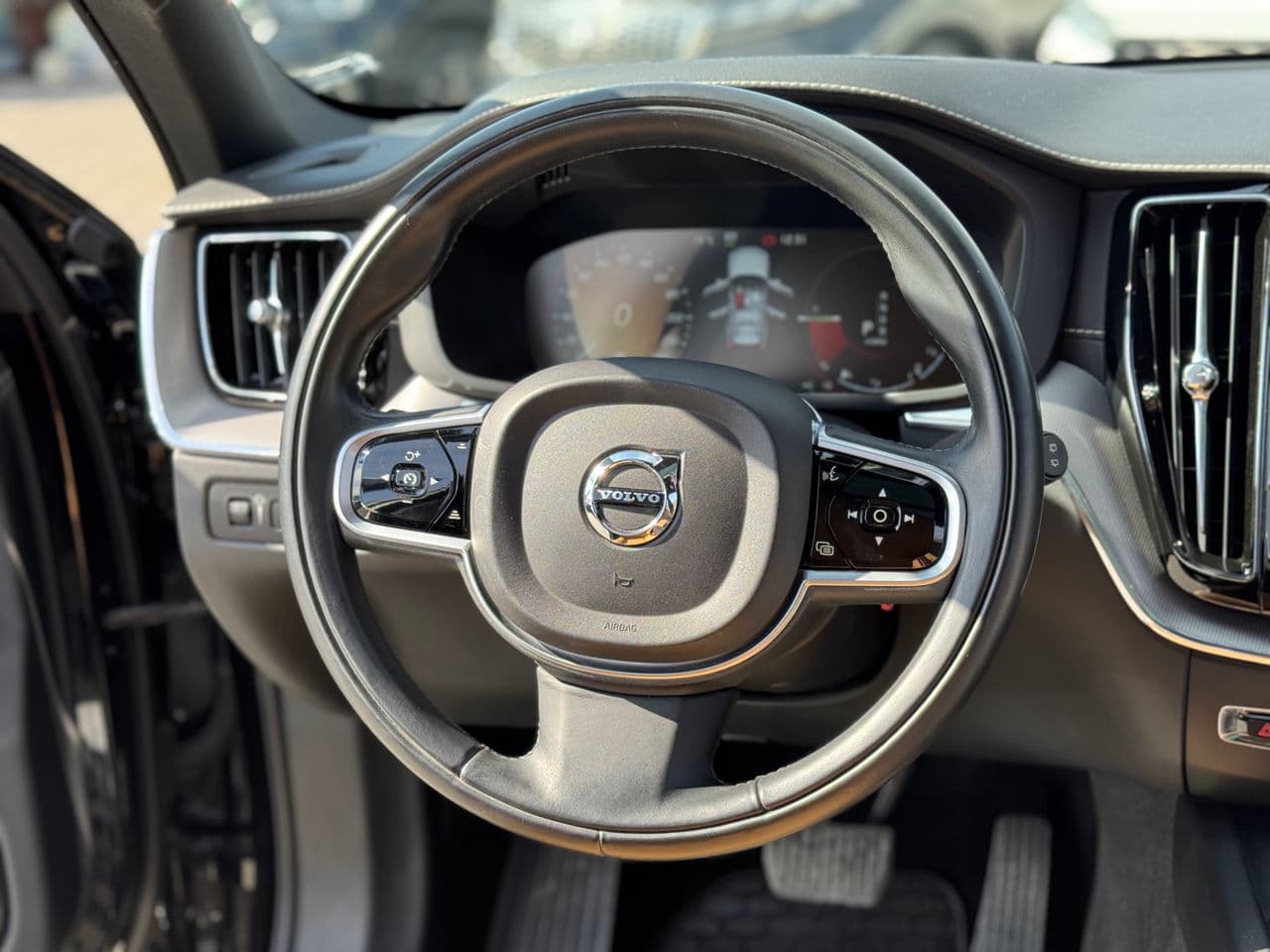 2018 Volvo XC 60 — Miniatură 7