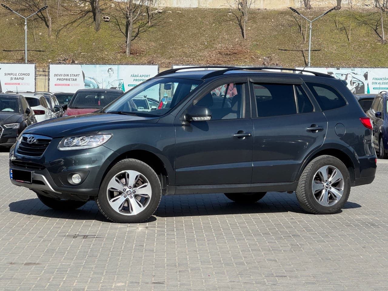 2011 Hyundai Santa Fe — Miniatură 2