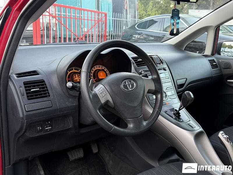 2007 Toyota Auris — Miniatură 5
