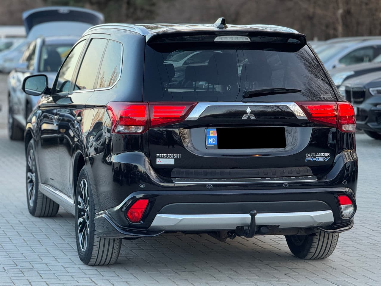 2016 Mitsubishi Outlander — Miniatură 4