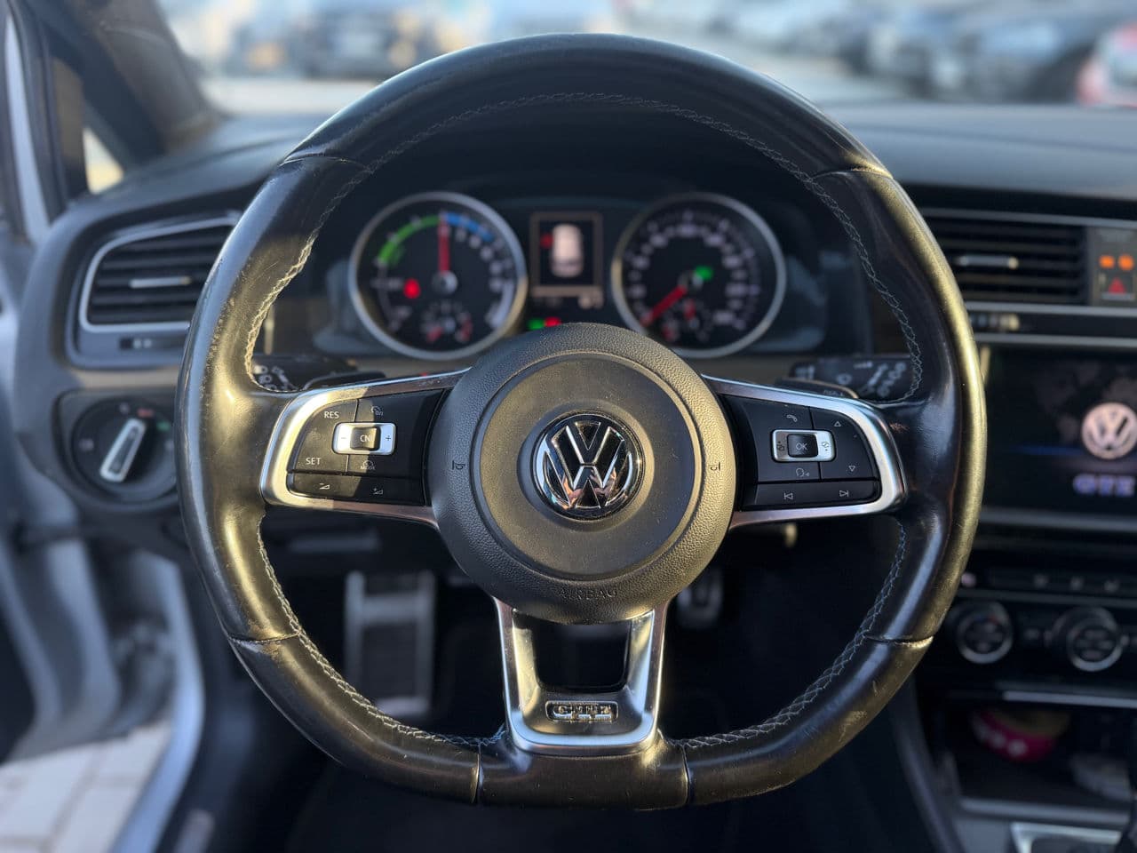 2015 Volkswagen Golf GTE — Miniatură 7
