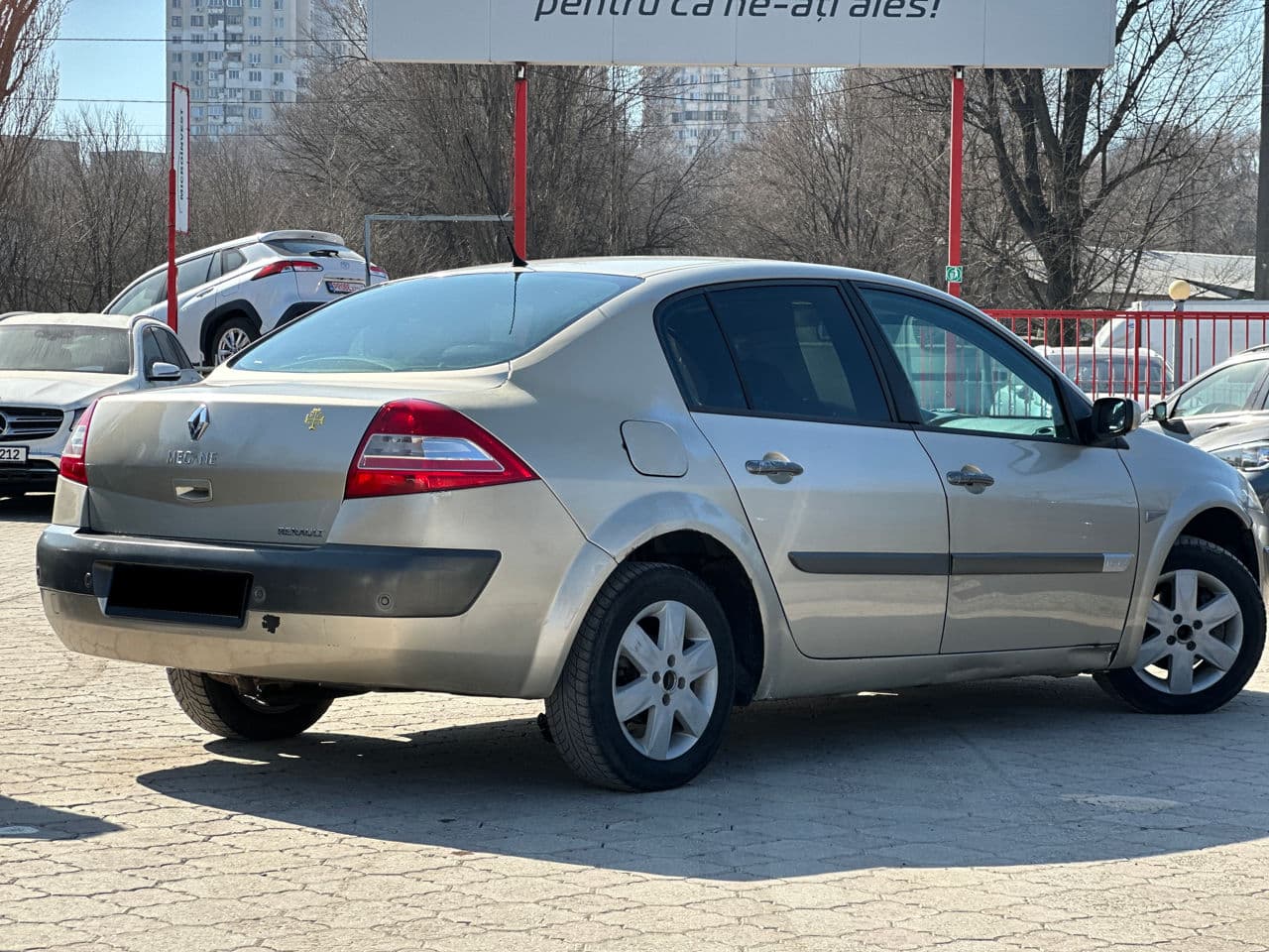 2006 Renault Megane — Miniatură 2