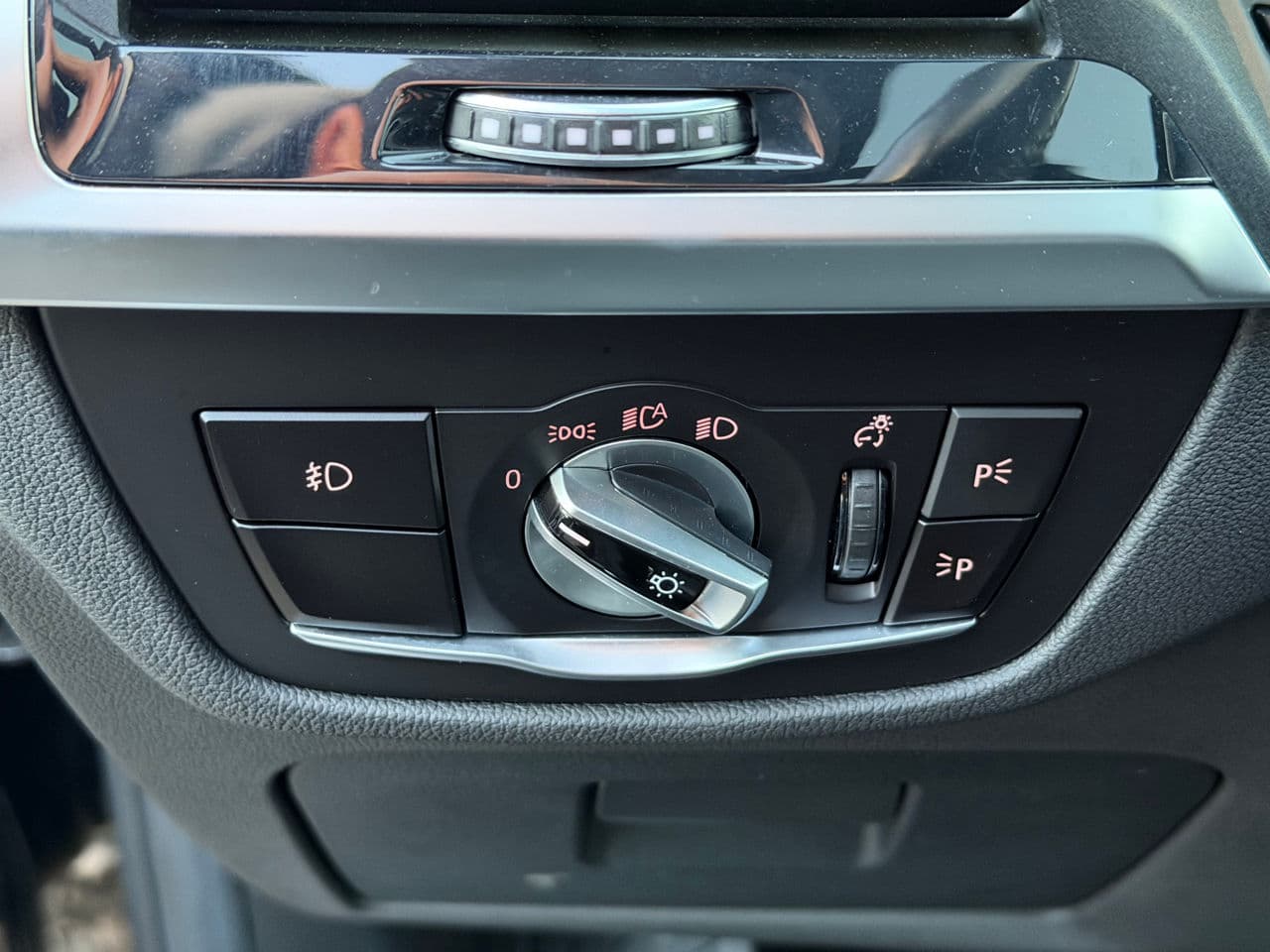 BMW X3 3.0i 2018 — Миниатюра 10