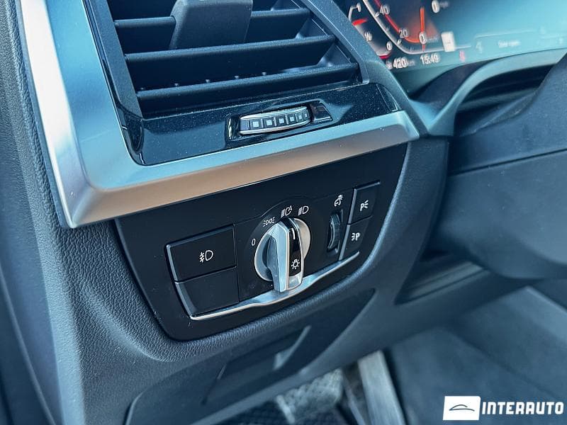 2020 BMW X3 3.0i — Miniatură 17