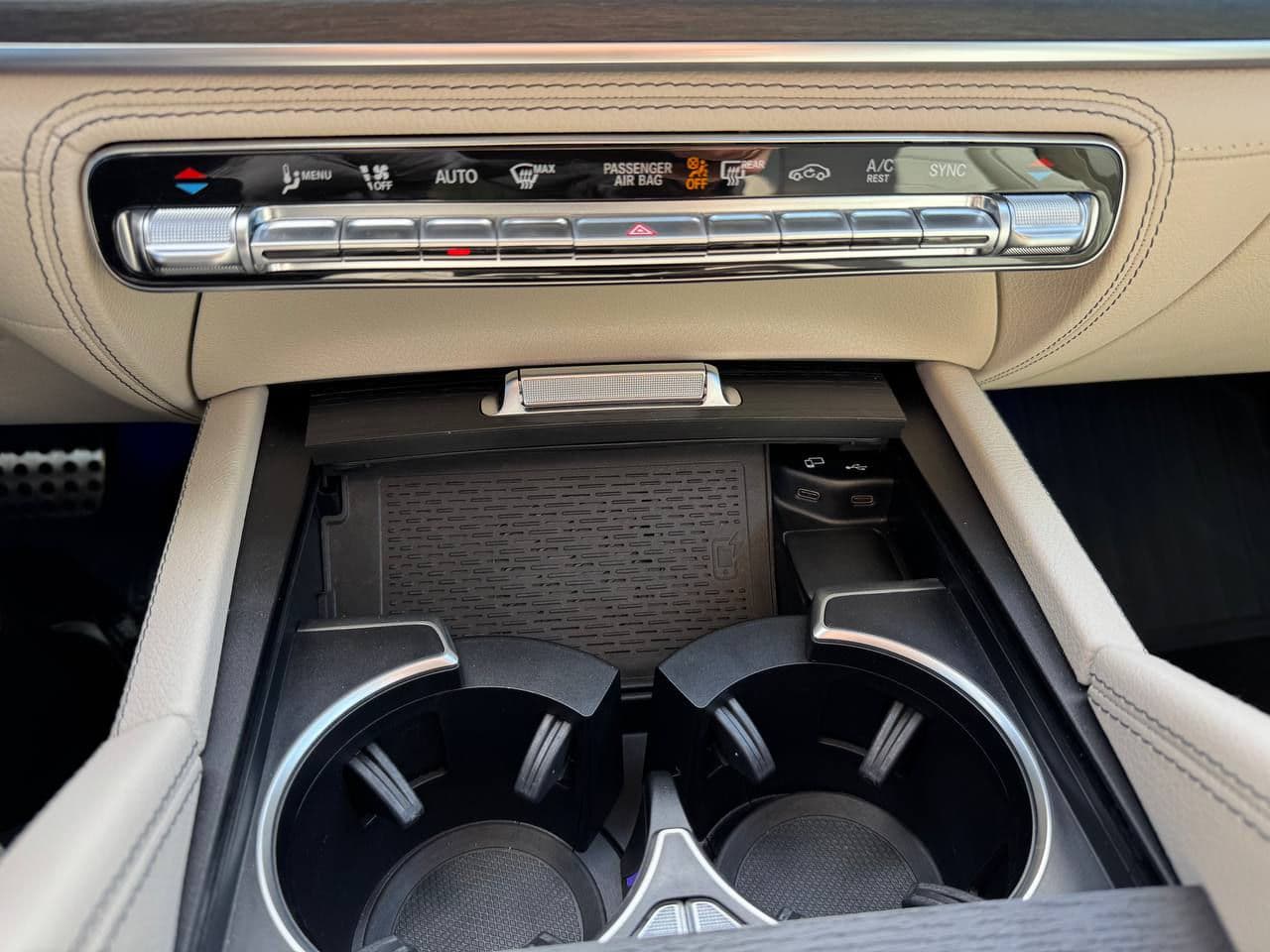 2022 Mercedes GLS 400 — Miniatură 17