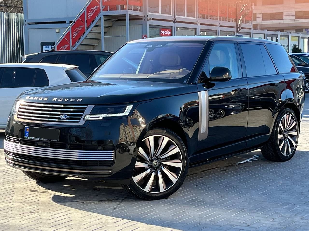 2023 Land Rover Range Rover Vogue — Miniatură 3