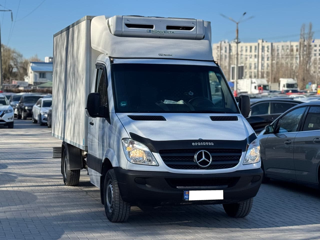 2011 Mercedes Sprinter — Miniatură 3
