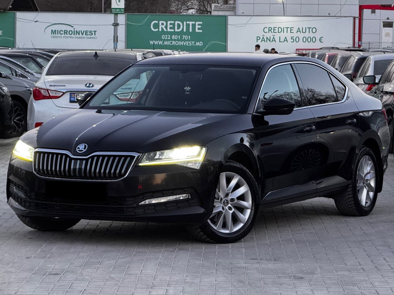 2020 Skoda Superb — Miniatură 4