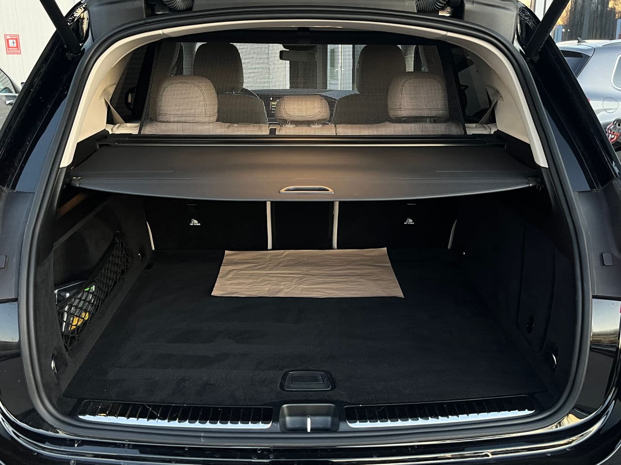 Mercedes GLE 300d 2021 — Миниатюра 19