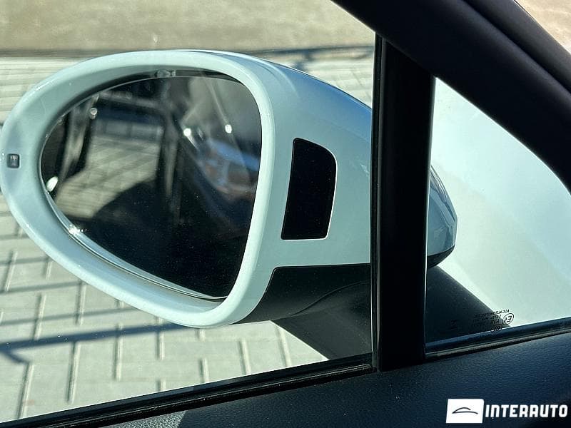 2021 Porsche Macan — Miniatură 20