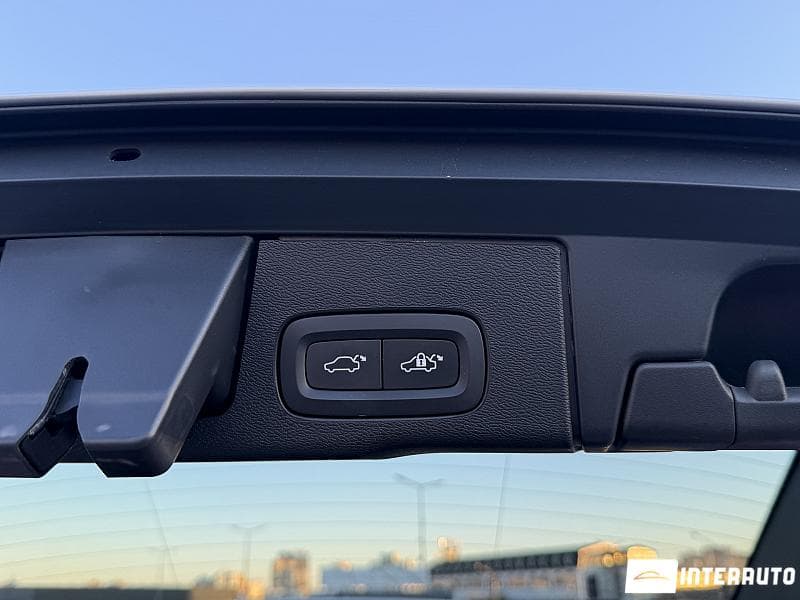 2021 Volvo XC 60 — Miniatură 24