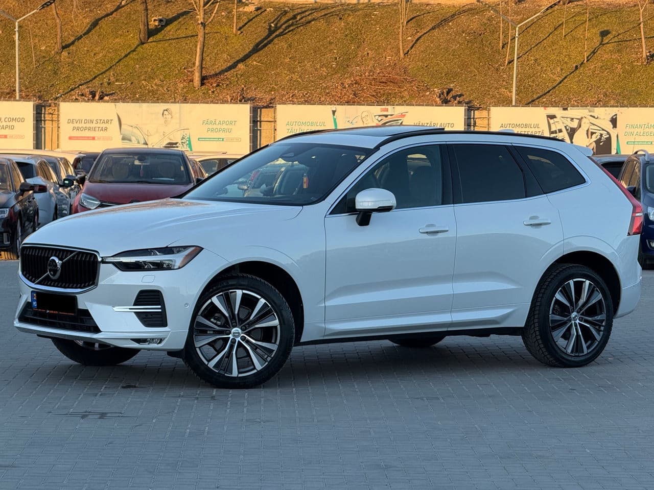 2021 Volvo XC 60 — Miniatură 2