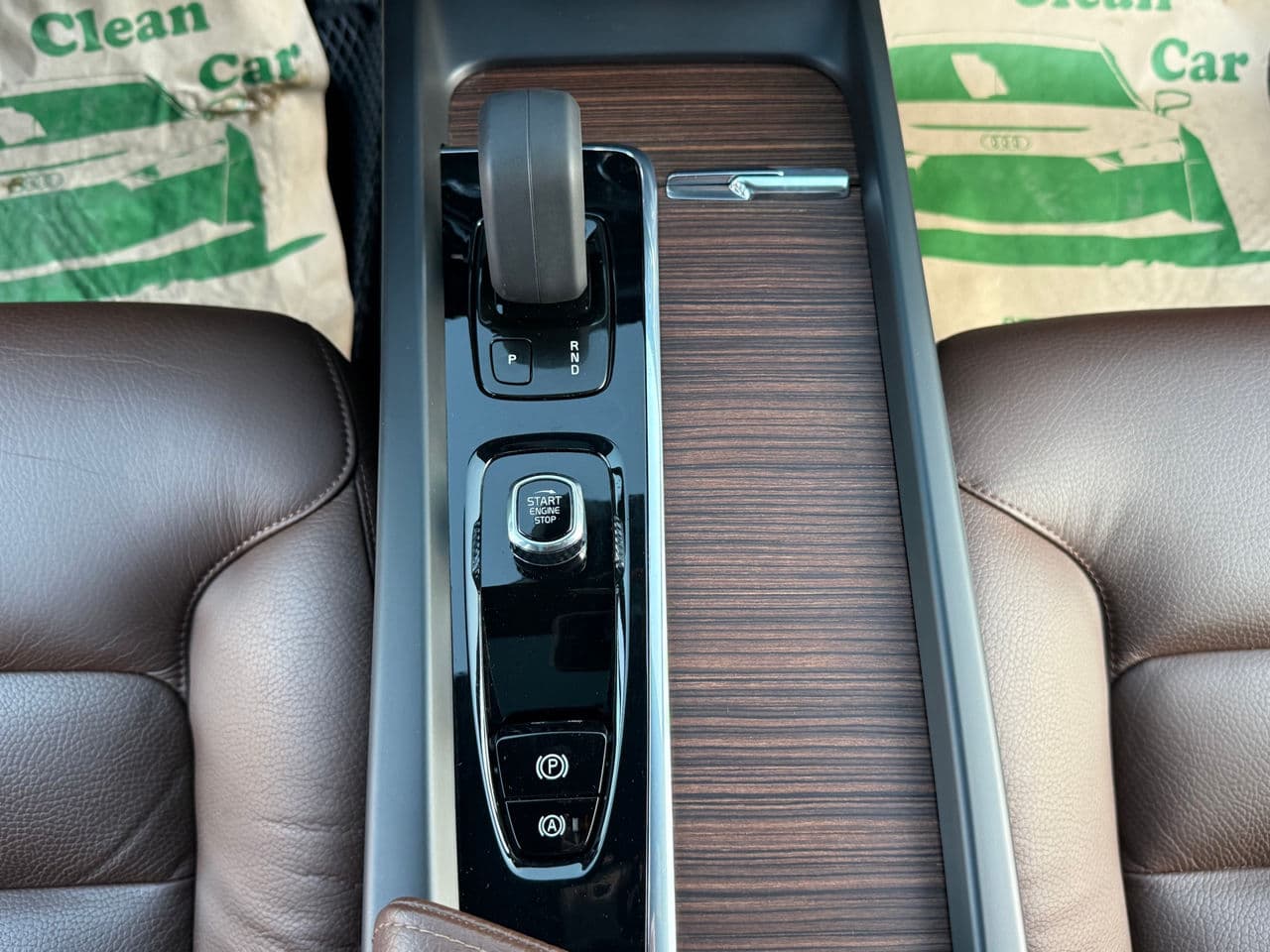 2021 Volvo XC 60 — Miniatură 13
