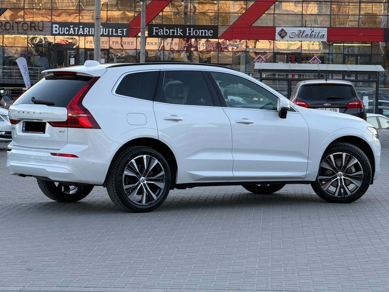 2021 Volvo XC 60 — Miniatură 3