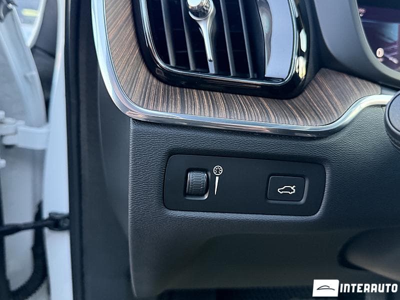 2021 Volvo XC 60 — Miniatură 21
