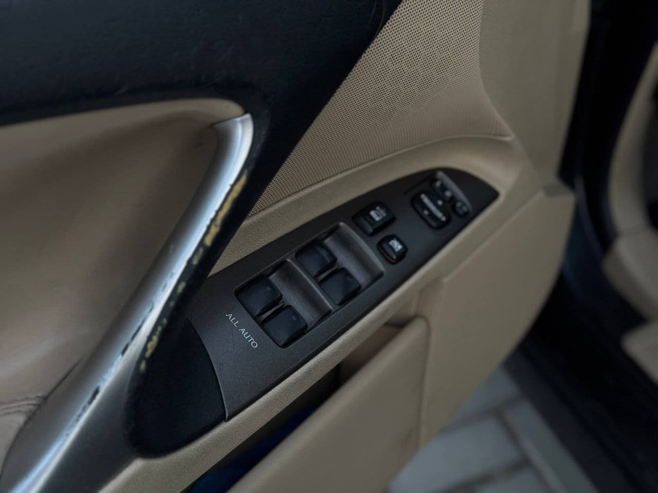 2007 Lexus IS 220d — Miniatură 15