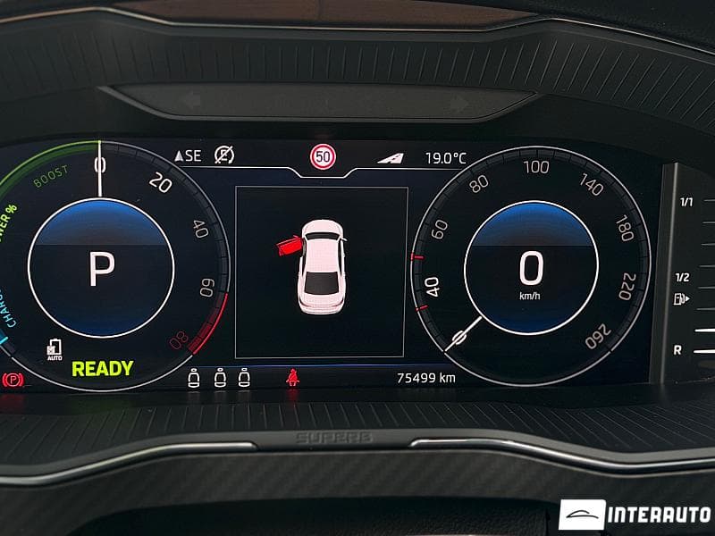 2020 Skoda Superb — Miniatură 11