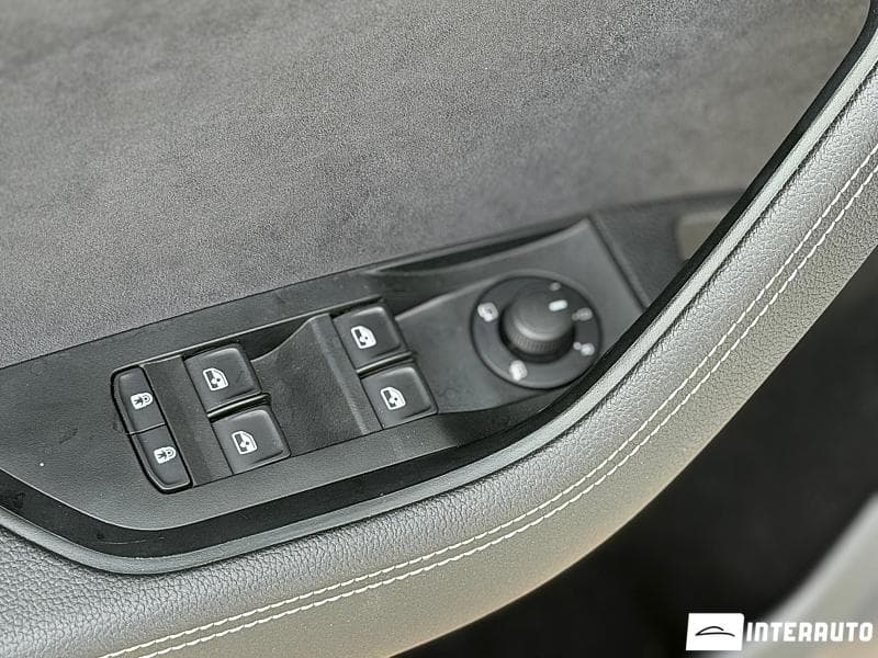 2020 Skoda Superb — Miniatură 6