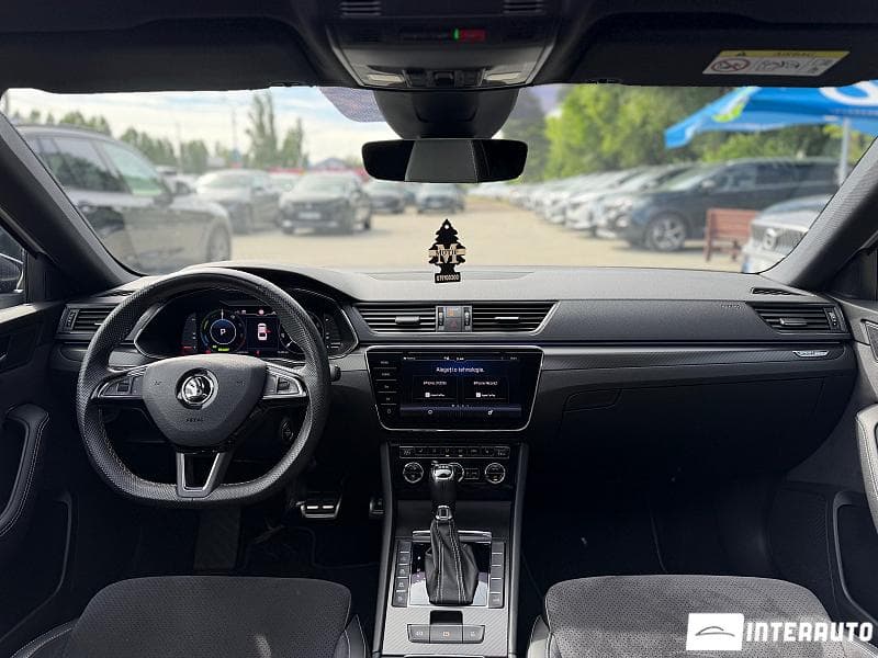 2020 Skoda Superb — Miniatură 19