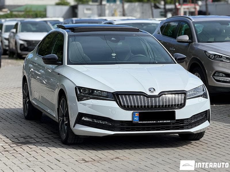 2020 Skoda Superb — Miniatură 3
