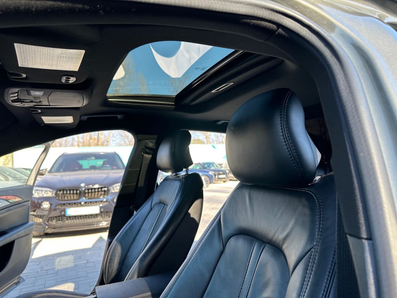 2016 Lincoln MKZ — Miniatură 14