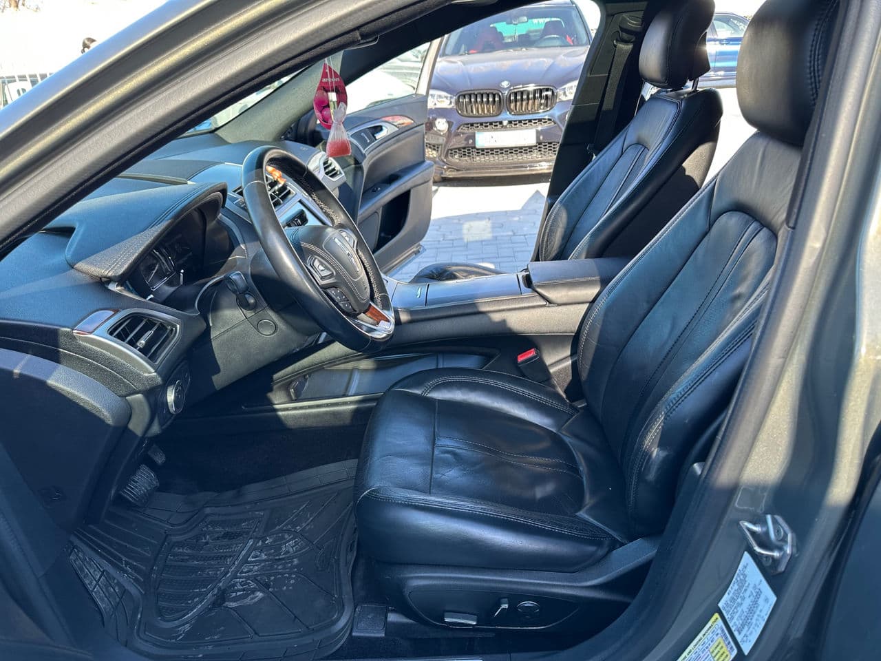 2016 Lincoln MKZ — Miniatură 6