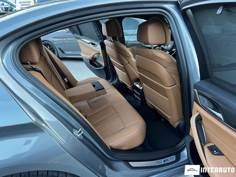 2023 BMW 530e — Miniatură 16