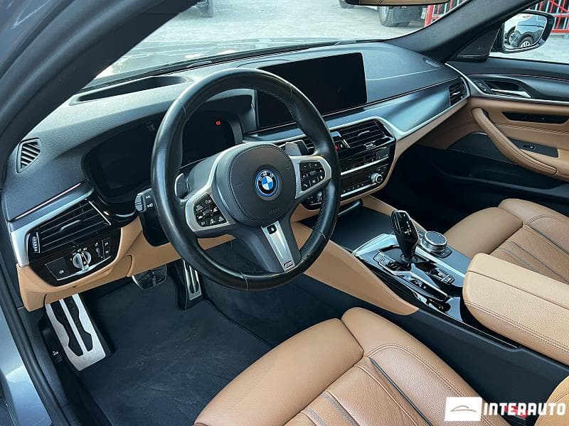 2023 BMW 530e — Miniatură 5