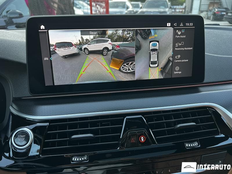 2023 BMW 530e — Miniatură 11