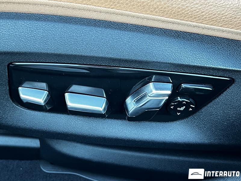 2023 BMW 530e — Miniatură 22