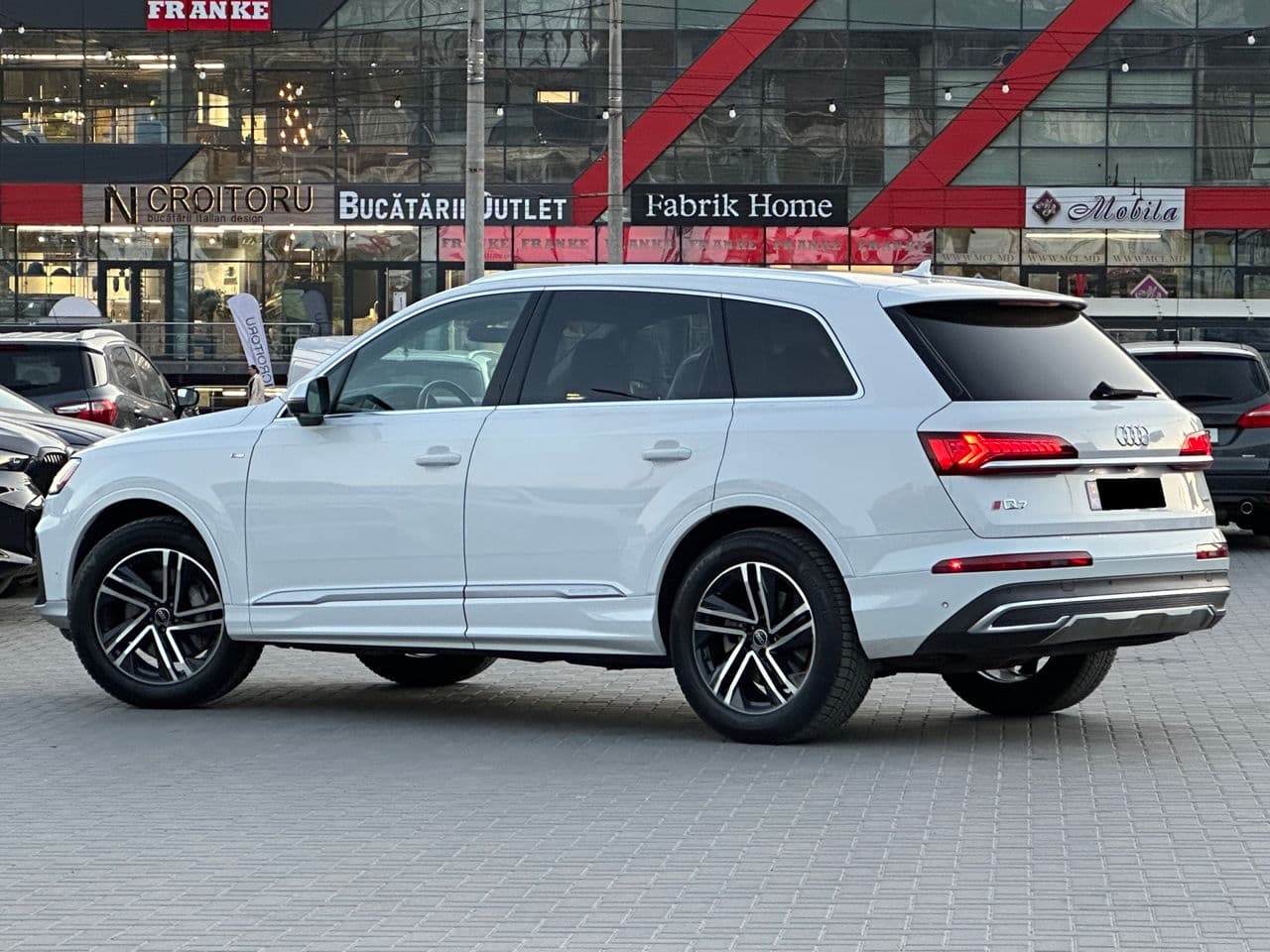 Audi Q7 2021 — Миниатюра 4