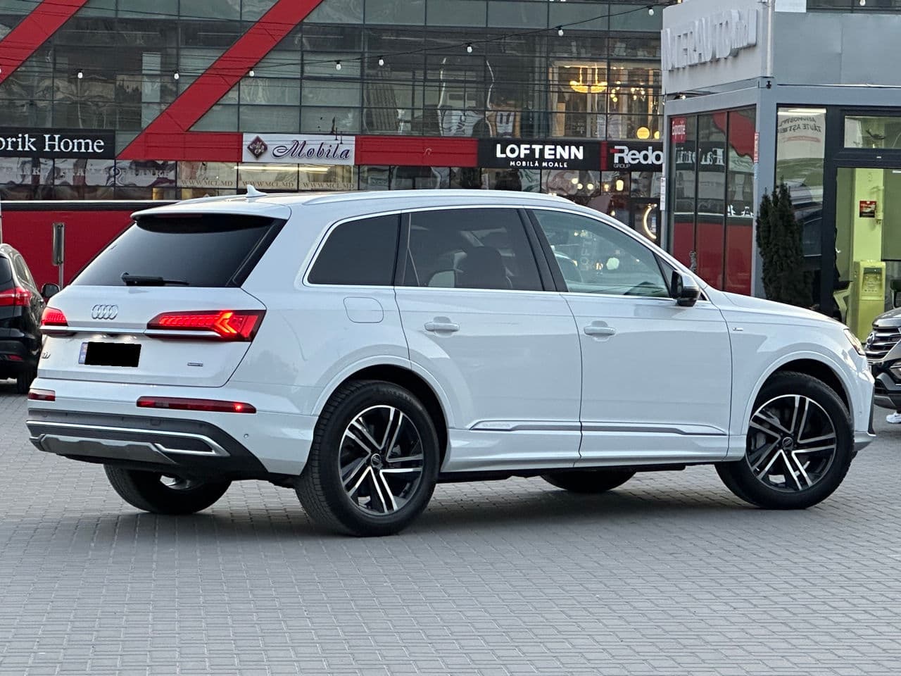 Audi Q7 2021 — Миниатюра 3