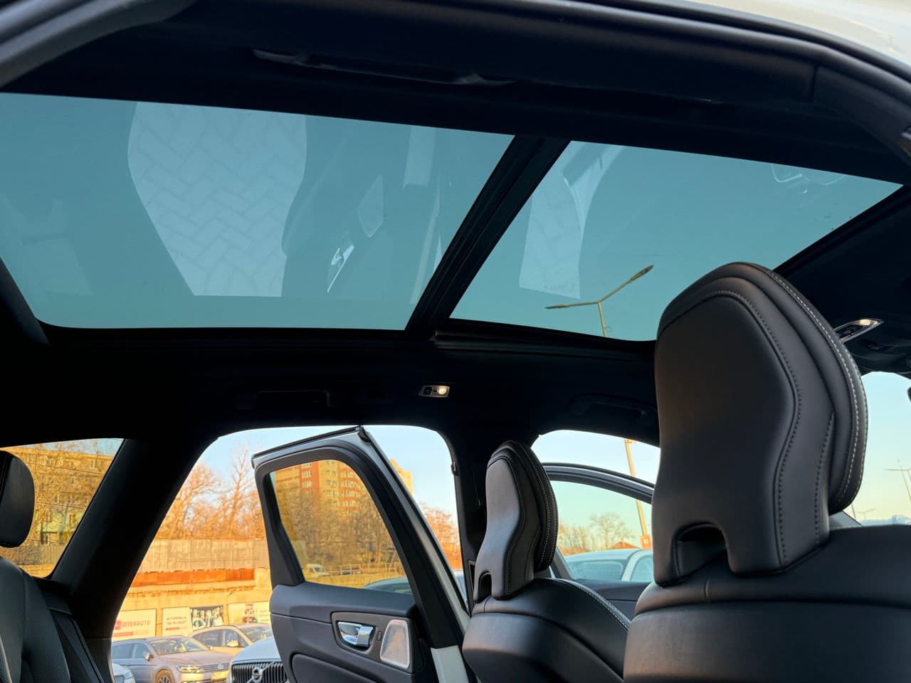 2019 Volvo XC 60 — Miniatură 17