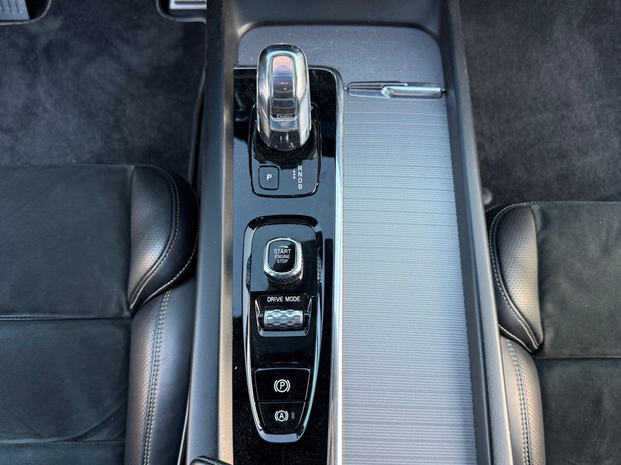 2019 Volvo XC 60 — Miniatură 15