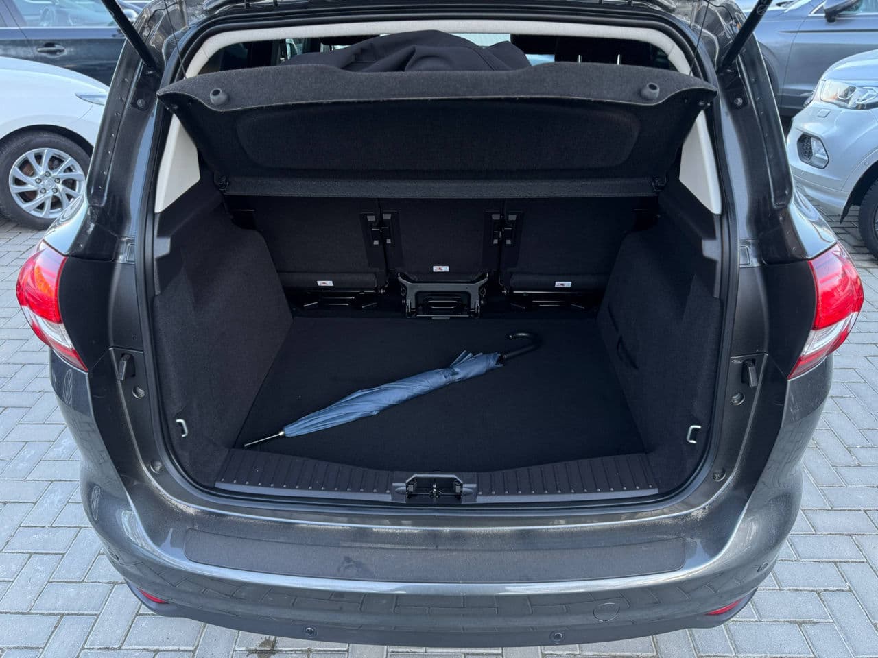2017 Ford C-MAX — Miniatură 18