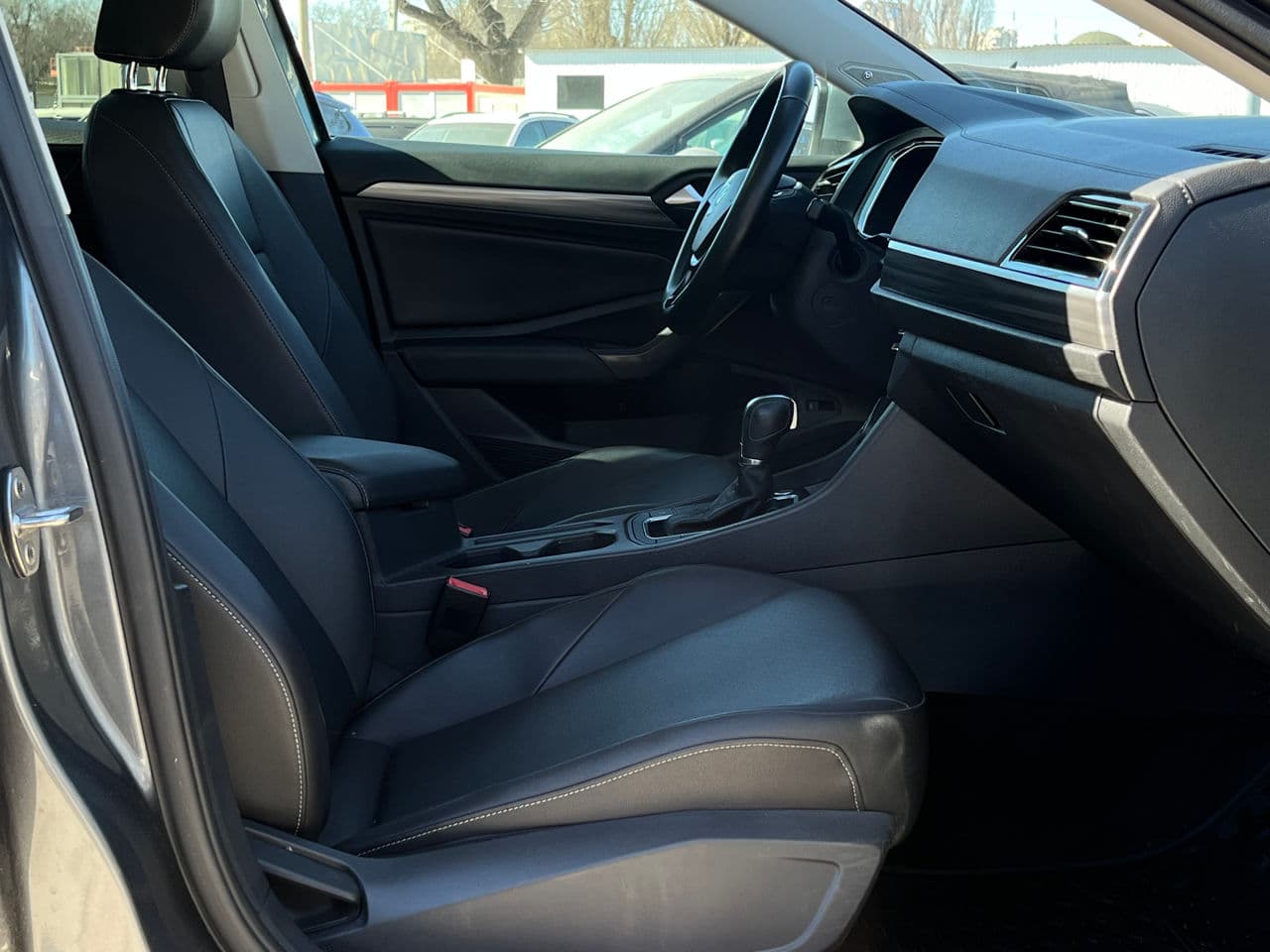2019 Volkswagen Jetta — Miniatură 14