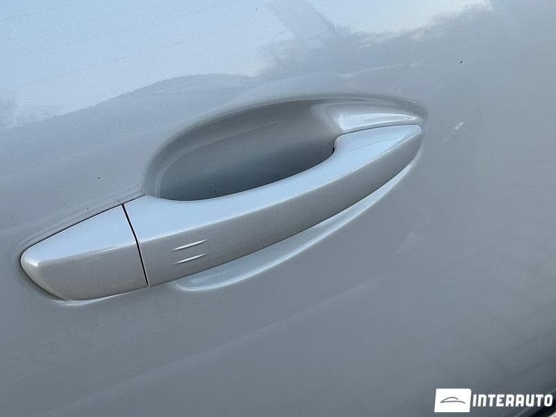 2020 Peugeot 3008 — Miniatură 6