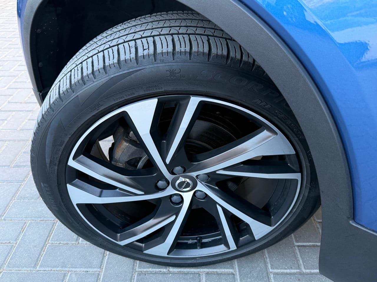 Volvo XC 40 2020 — Миниатюра 18
