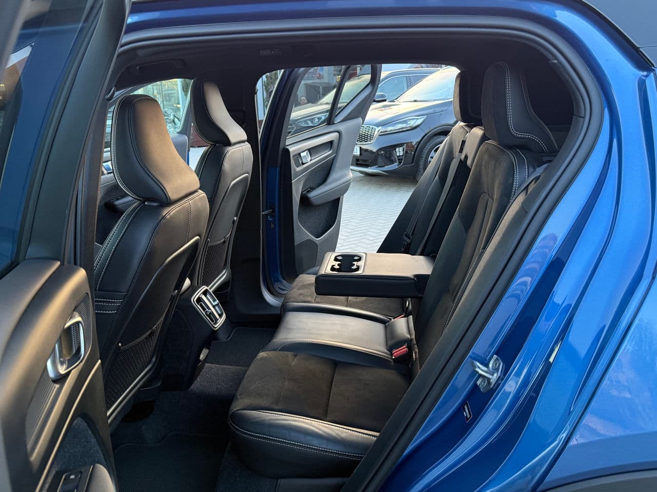Volvo XC 40 2020 — Миниатюра 14