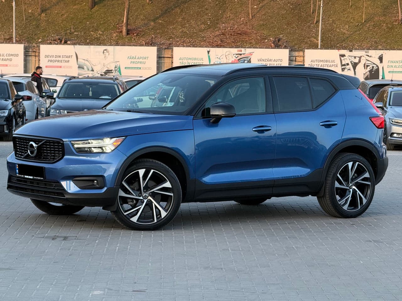 Volvo XC 40 2020 — Миниатюра 2