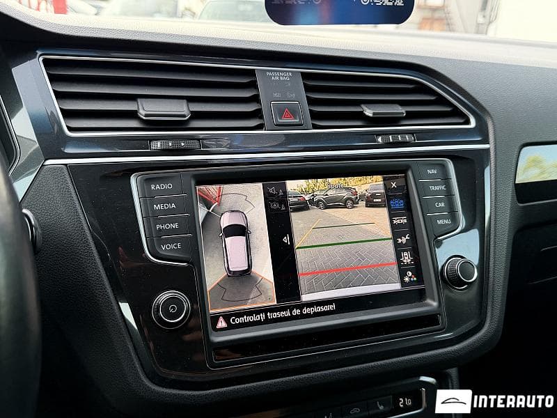 2016 Volkswagen Tiguan — Miniatură 10