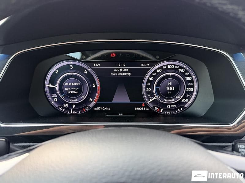 2016 Volkswagen Tiguan — Miniatură 9