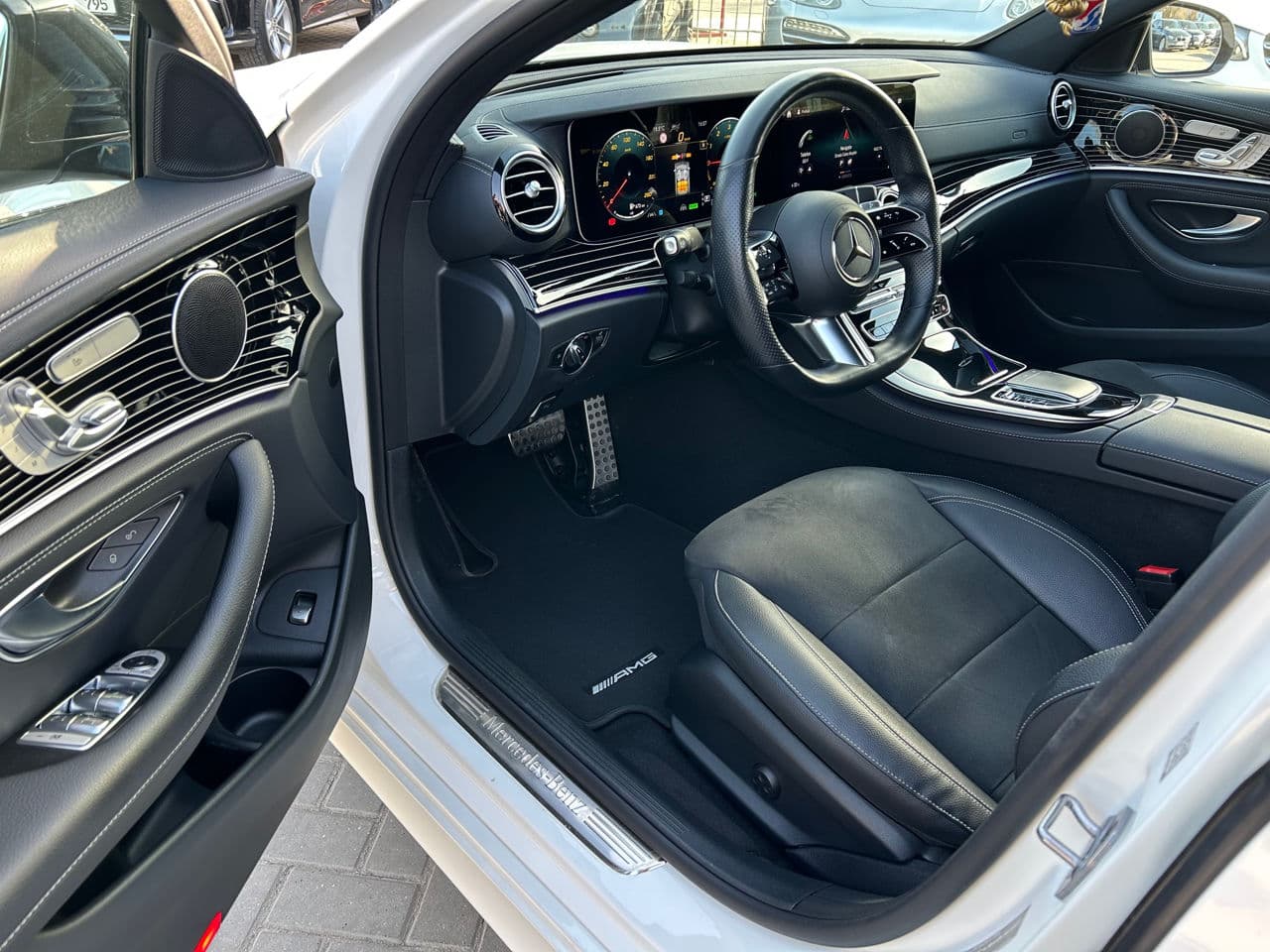 2020 Mercedes E 300de — Miniatură 6
