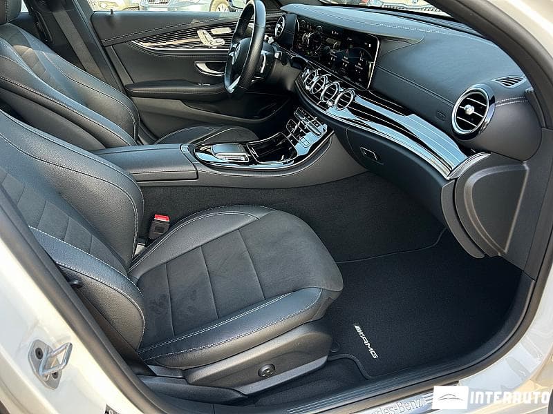 2020 Mercedes E 300de — Miniatură 16