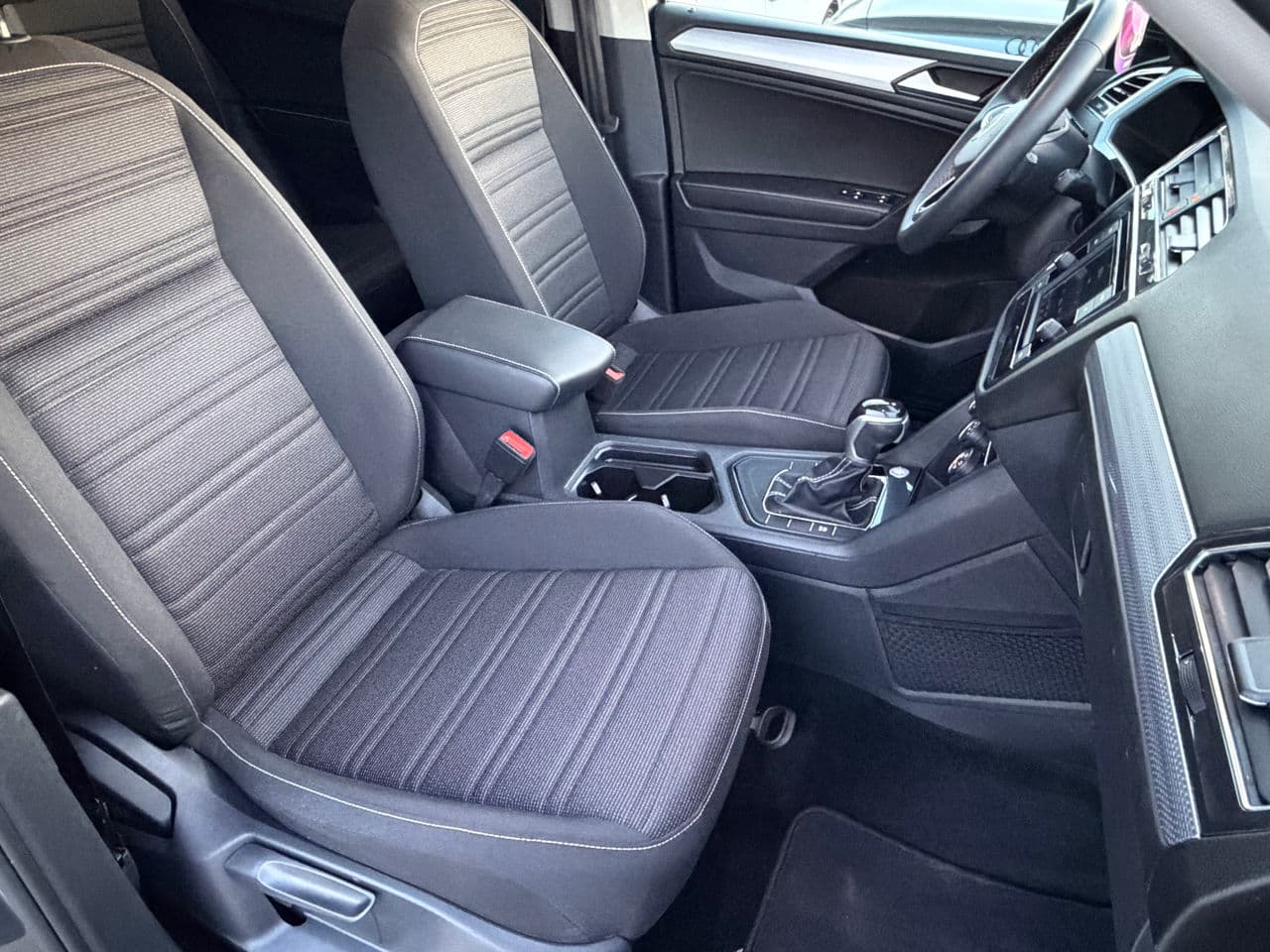 2023 Volkswagen Tiguan — Miniatură 17
