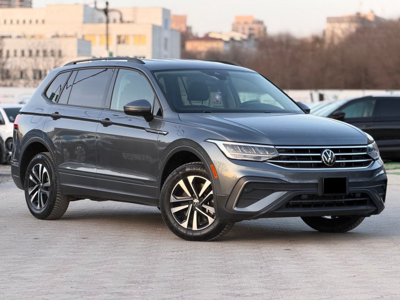 2023 Volkswagen Tiguan — Miniatură 4