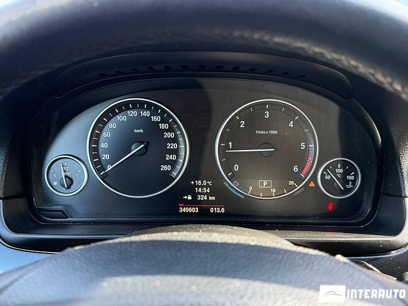 BMW 520 2012 — Миниатюра 10